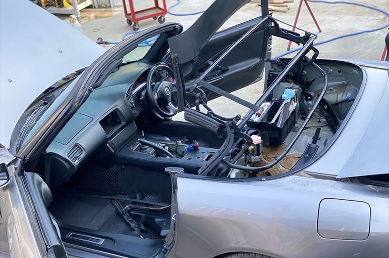 S2000