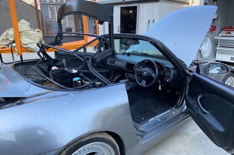 S2000